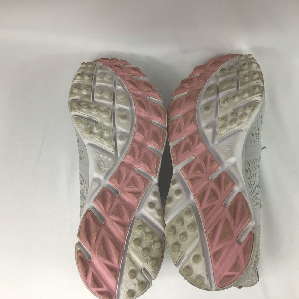 womens gray tennis shoes